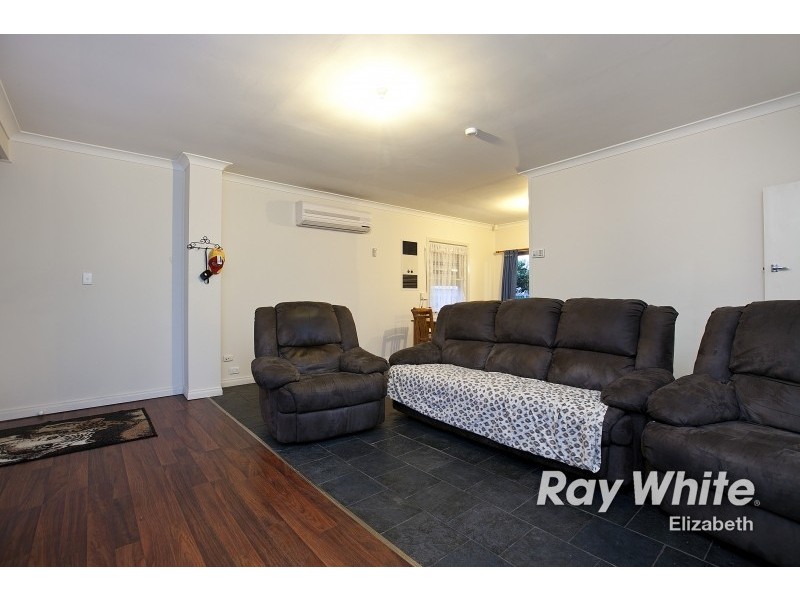 21 Deptford Street, Elizabeth Grove SA 5112
