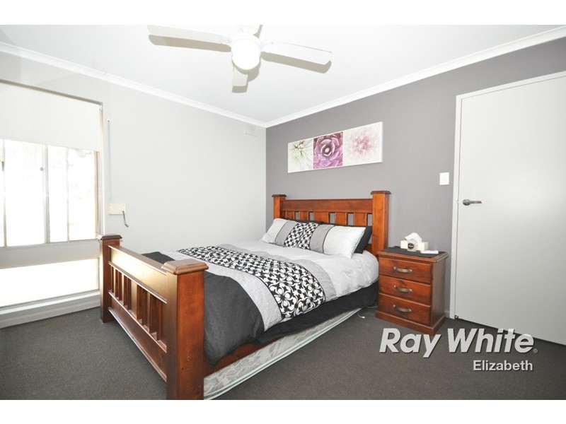 1 Daubney Court, Salisbury Downs SA 5108