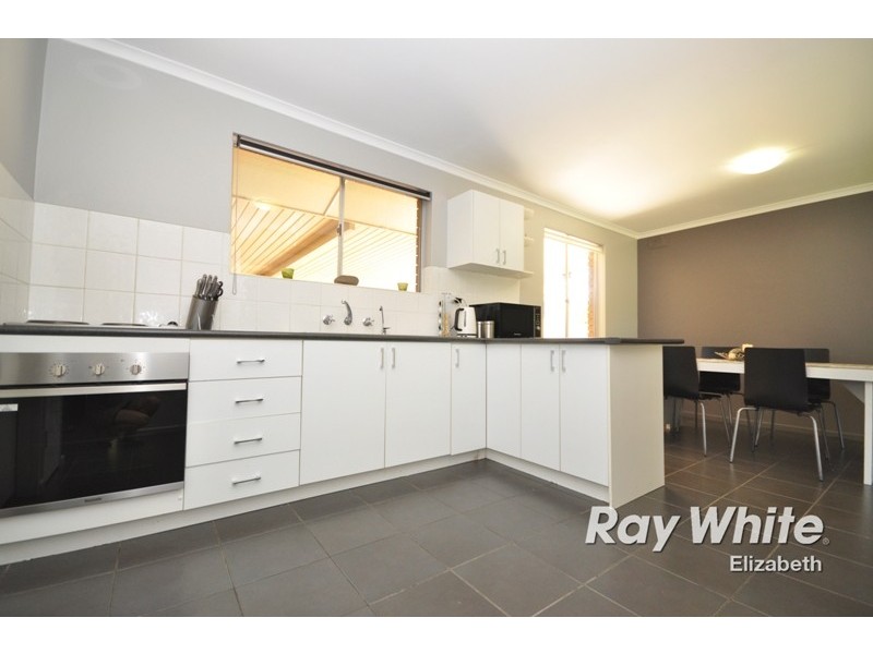 1 Daubney Court, Salisbury Downs SA 5108