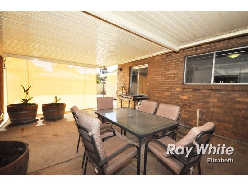 1 Daubney Court, Salisbury Downs SA 5108