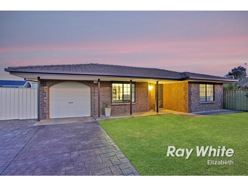25 General Drive, Paralowie SA 5108