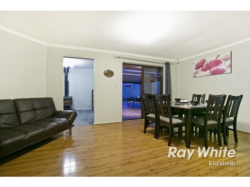 25 General Drive, Paralowie SA 5108