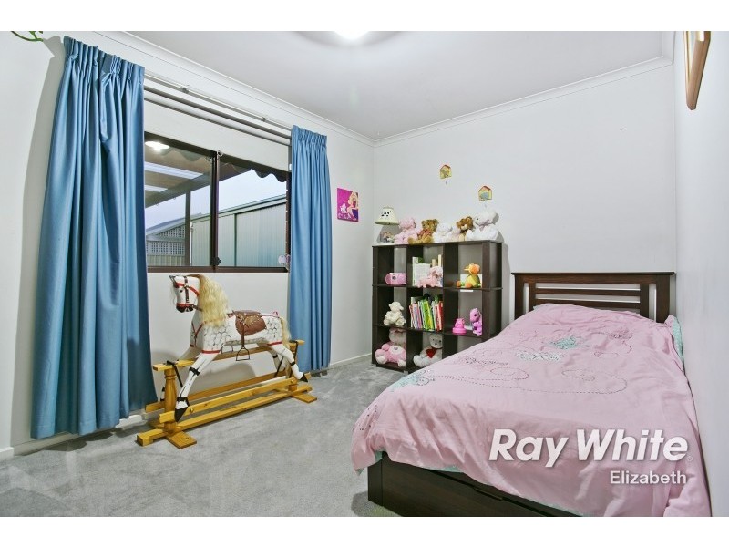 25 General Drive, Paralowie SA 5108