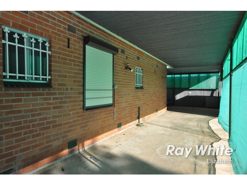 16 Berberis Street, Elizabeth Vale SA 5112