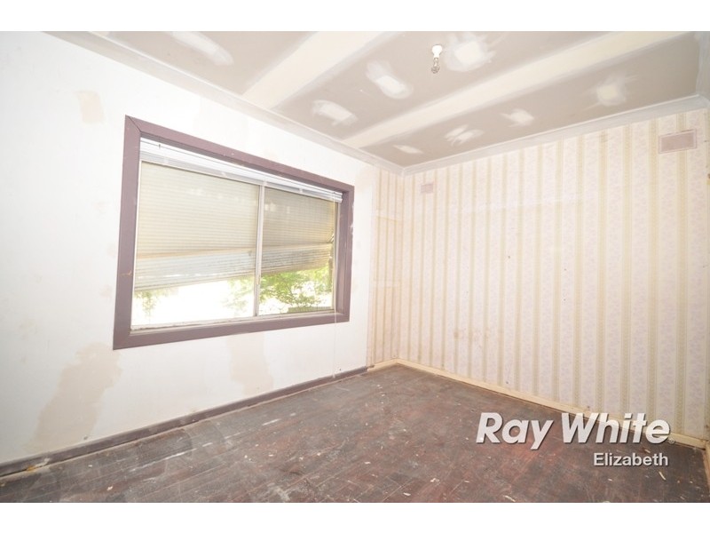 20 Halsey Road, Elizabeth East SA 5112