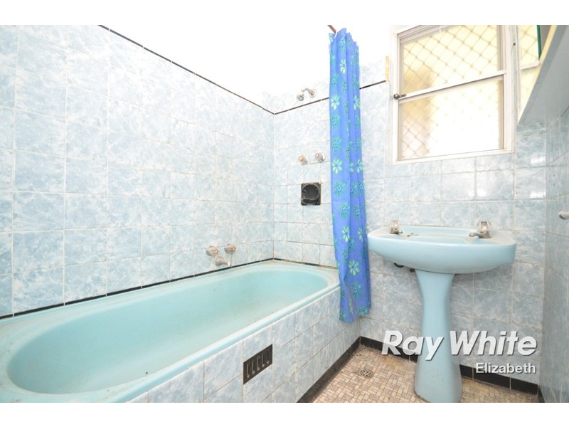 20 Halsey Road, Elizabeth East SA 5112