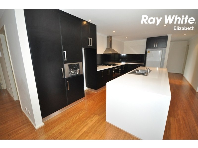 5 Matthew Rise, Blakeview SA 5114