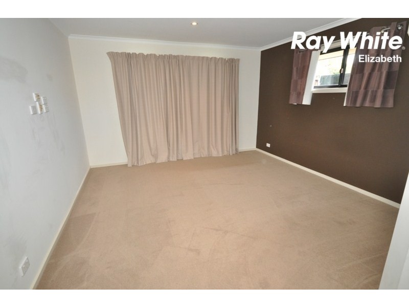 5 Matthew Rise, Blakeview SA 5114
