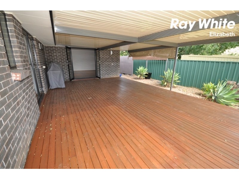 5 Matthew Rise, Blakeview SA 5114