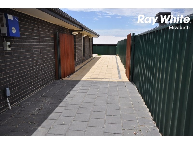 5 Matthew Rise, Blakeview SA 5114