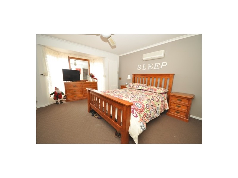 16 Blackburn Road, Hillbank SA 5112