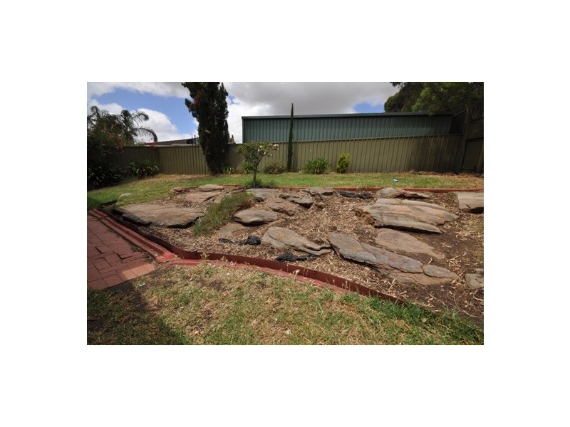 16 Blackburn Road, Hillbank SA 5112