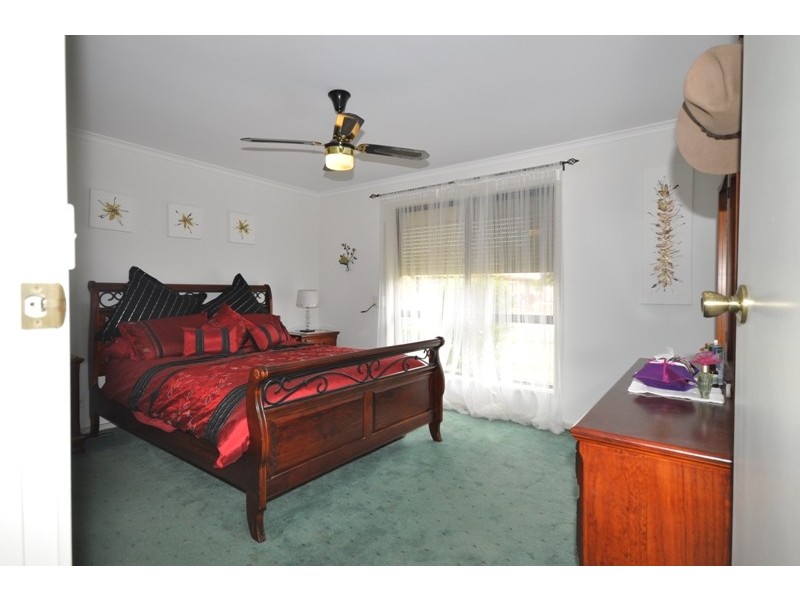 14 Lovelock Road, Parafield Gardens SA 5107