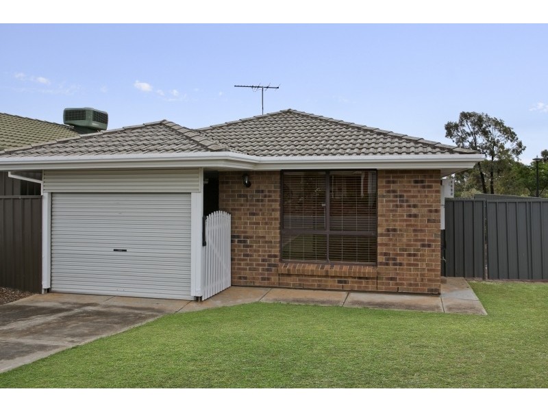 17 Balmoral Circuit, Blakeview SA 5114