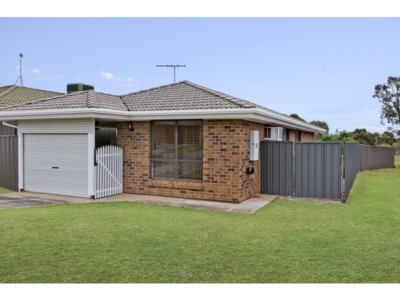 17 Balmoral Circuit, Blakeview SA 5114