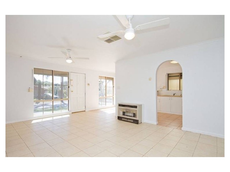 44 Caloundra Drive, Paralowie SA 5108