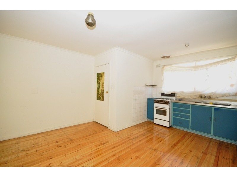 32 Moulds Crescent, Smithfield SA 5114