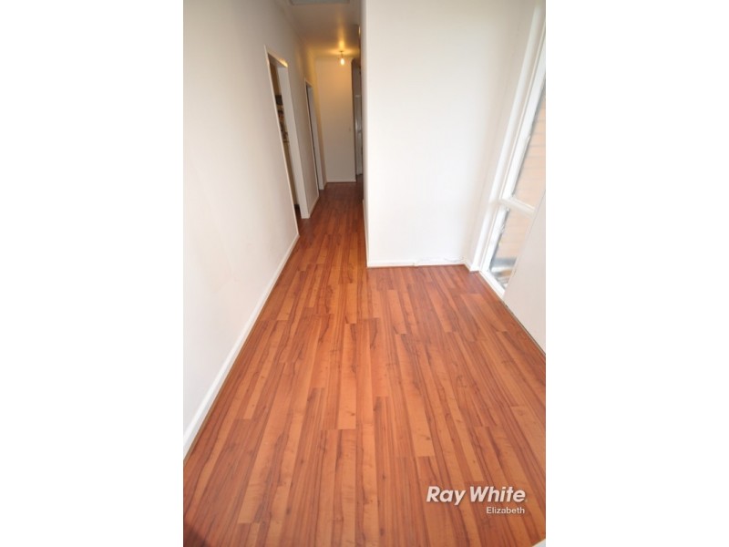 2. Leabrook Drive, Para Hills SA 5096