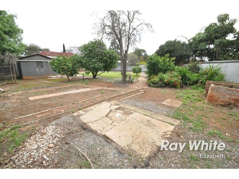 25. Fairfield Road, Elizabeth Grove SA 5112