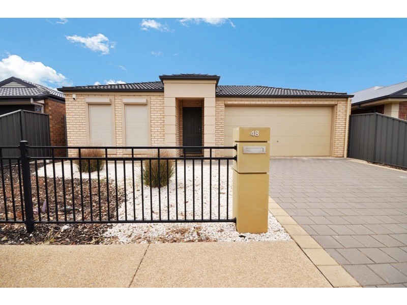 48 East Parkway, Andrews Farm SA 5114