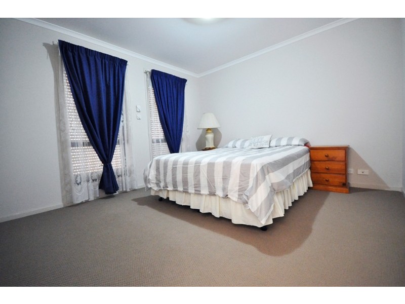 48 East Parkway, Andrews Farm SA 5114