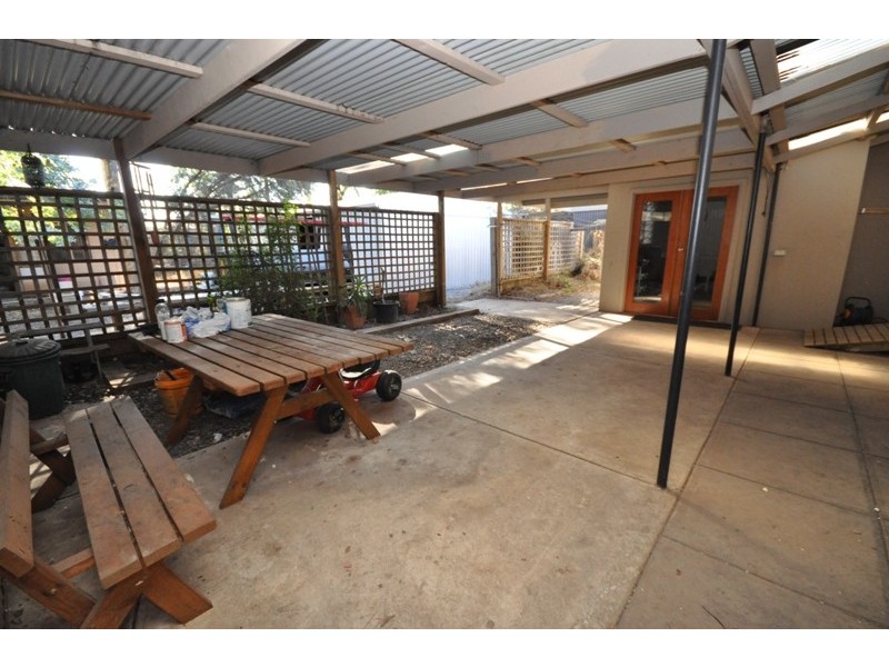 22 Shaftesbury Road, Elizabeth Vale SA 5112