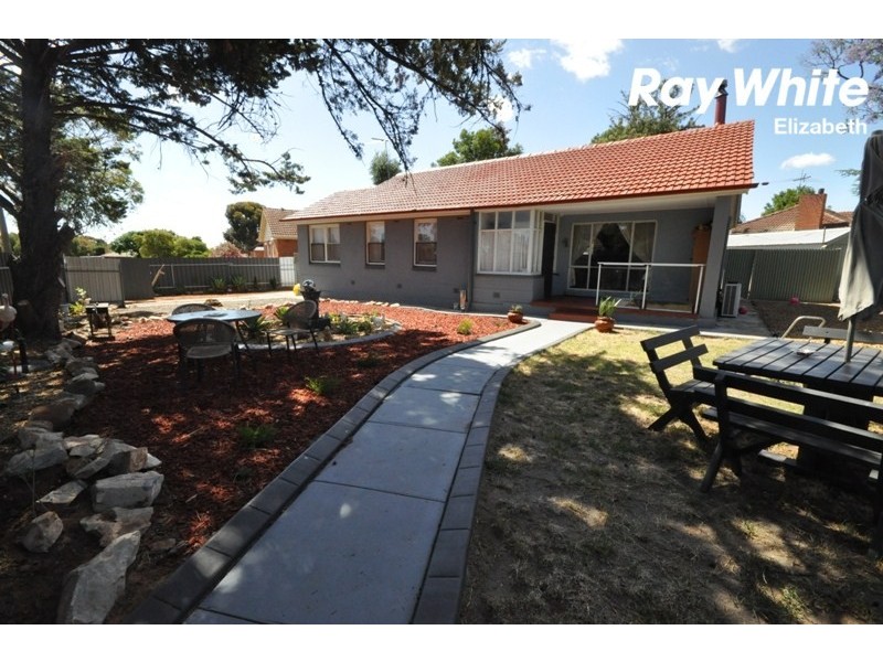 51 Hanson Road, Elizabeth Downs SA 5113