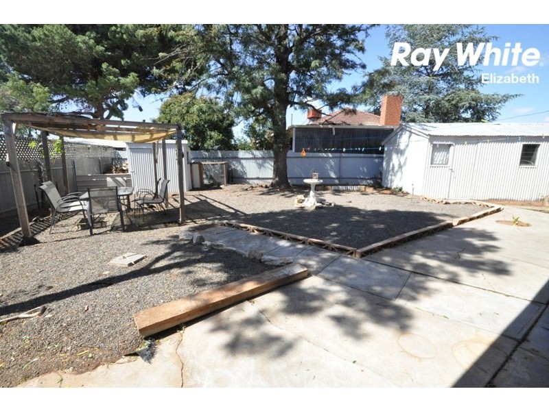 51 Hanson Road, Elizabeth Downs SA 5113