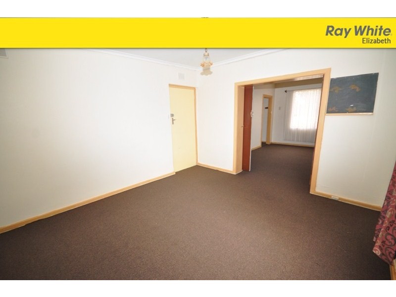 1 Hull St, Elizabeth East SA 5112