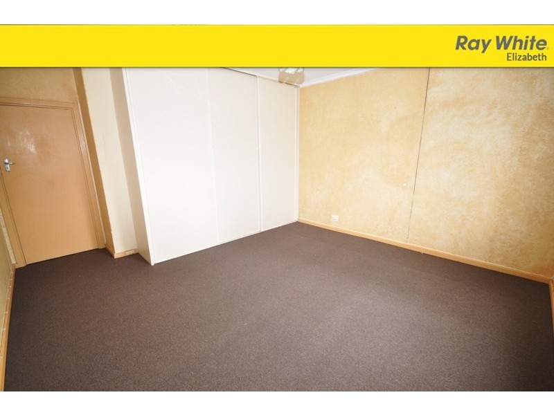 1 Hull St, Elizabeth East SA 5112