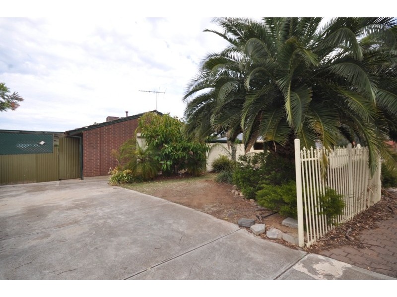 2. Tulip Court, Parafield Gardens SA 5107