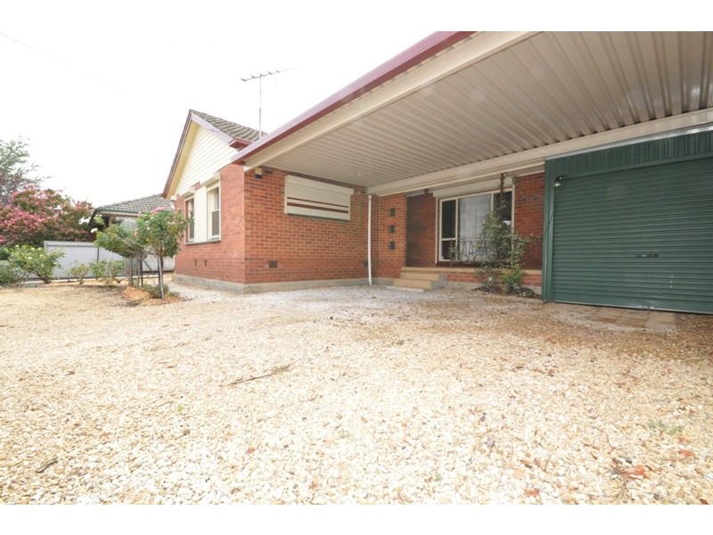 22 Bloomfield Crescent, Elizabeth Downs SA 5113