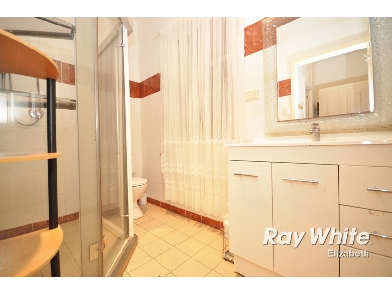 18 Halsey Road, Elizabeth East SA 5112