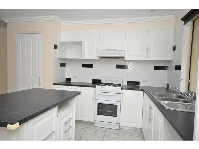 2 Tulip Court, Parafield Gardens SA 5107