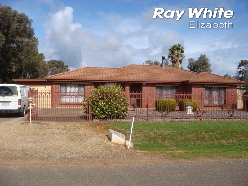 111. Peerless Road, Munno Para West SA 5115