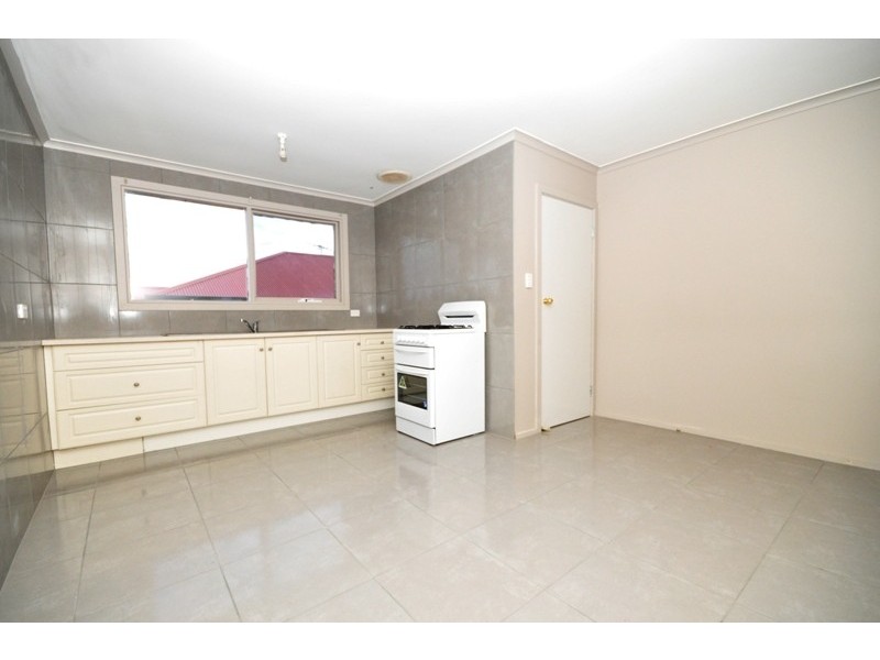 30 Moulds Crescent, Smithfield SA 5114