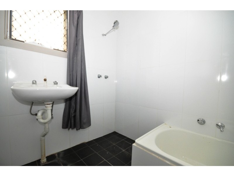 30 Moulds Crescent, Smithfield SA 5114