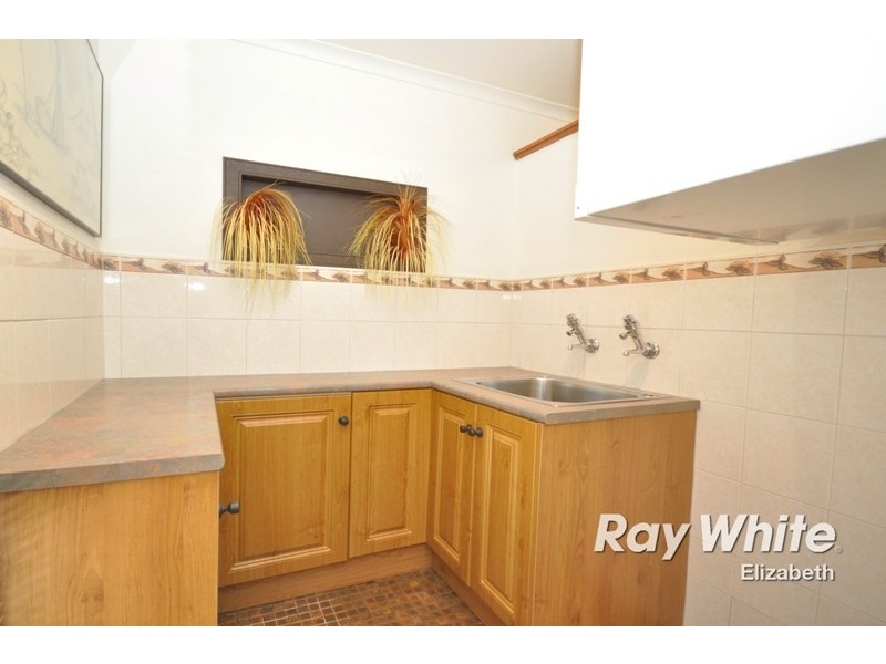 13 Parachilna Court, Smithfield SA 5114