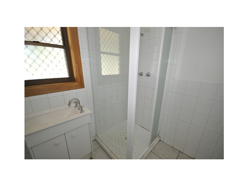 5 Whitford Road, Elizabeth South SA 5112