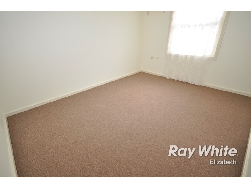 12 Grateley Street, Elizabeth Grove SA 5112