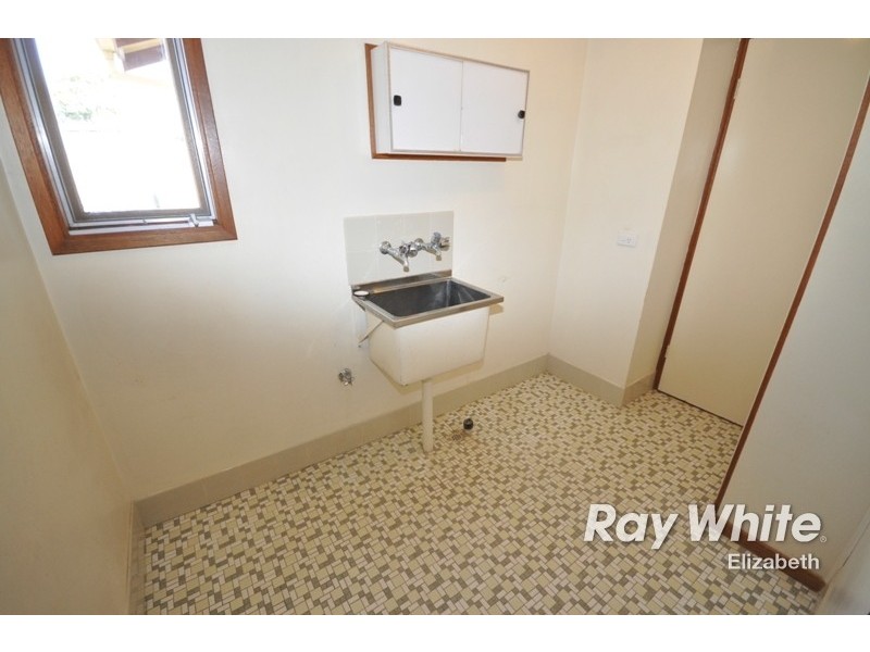 26 Stokes Court, Elizabeth Vale SA 5112