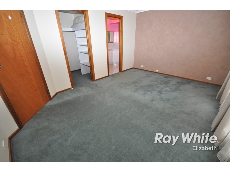 18 Tuglow Court, Hillbank SA 5112