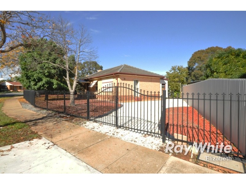 8 Burley Road, Elizabeth Vale SA 5112