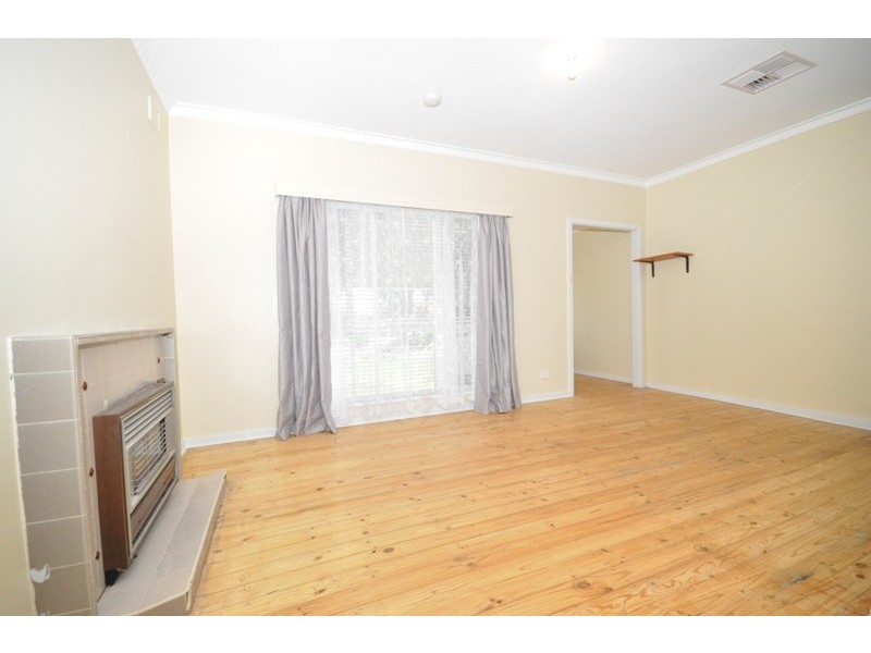 74 Hamblynn Road, Elizabeth Downs SA 5113