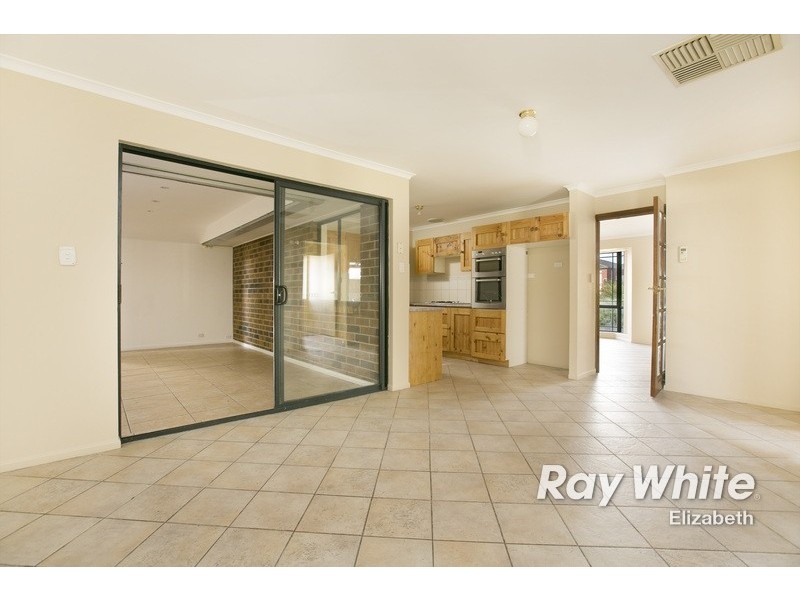 7 Camelot Drive, Blakeview SA 5114