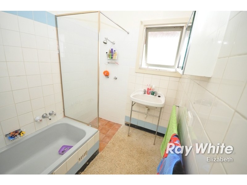 8 Pilsdon Street, Davoren Park SA 5113