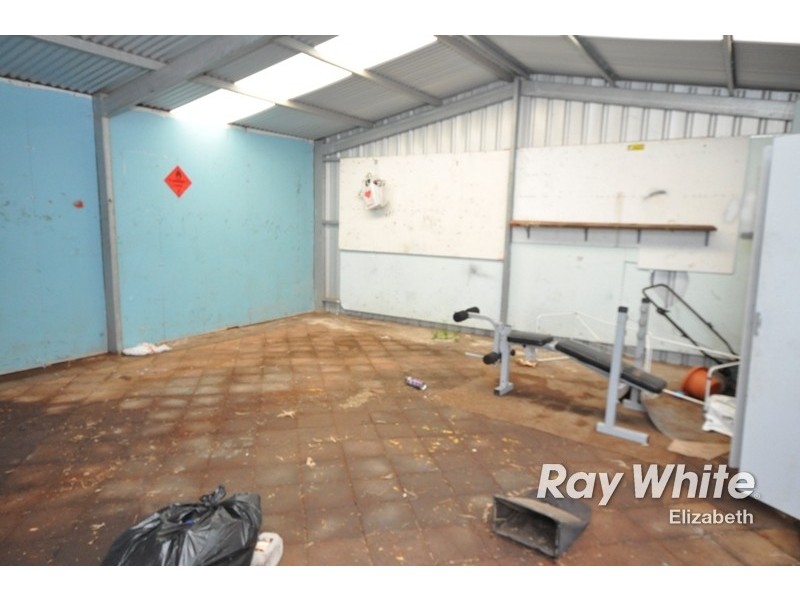 8 Pilsdon Street, Davoren Park SA 5113