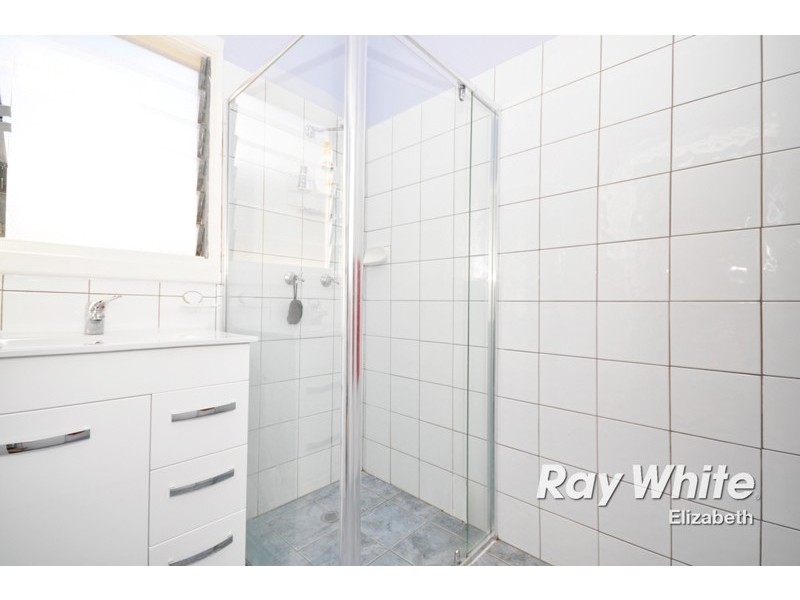 32 Guerin Road, Elizabeth Vale SA 5112