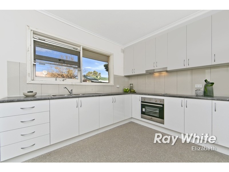 26 Seatown Road, Elizabeth Park SA 5113