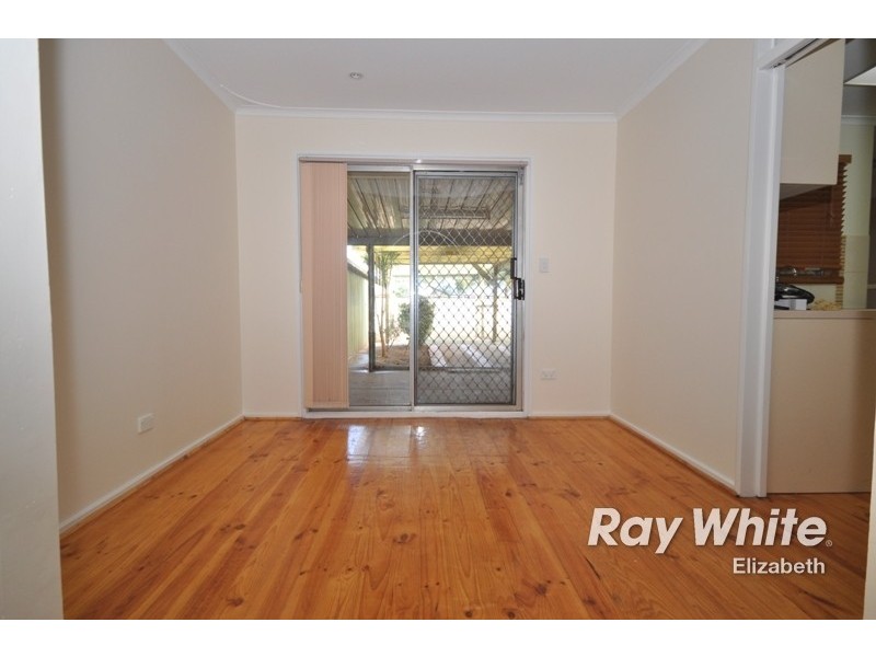 6 Earl Avenue, Salisbury East SA 5109